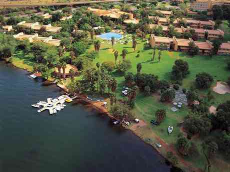 Fun-filled Cape Town, Sun City & Safari Holiday